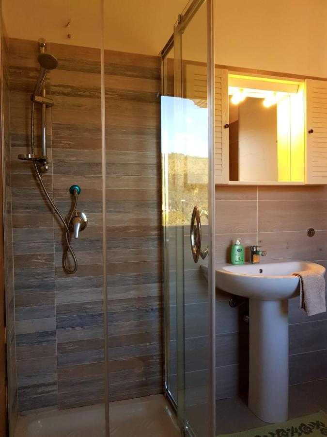 Apartamento Borgo San Giorgio Àrbatax Exterior foto