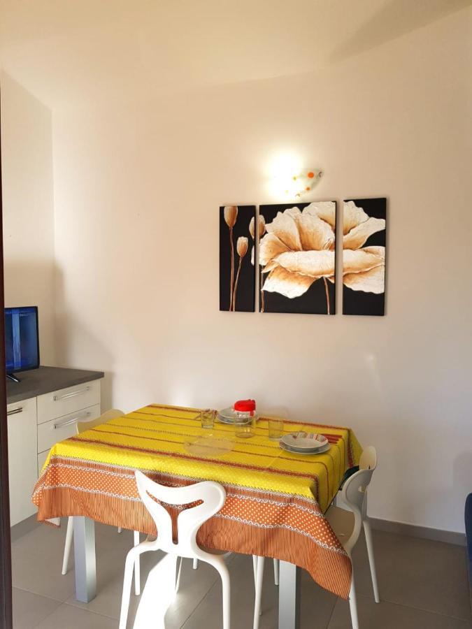 Apartamento Borgo San Giorgio Àrbatax Exterior foto