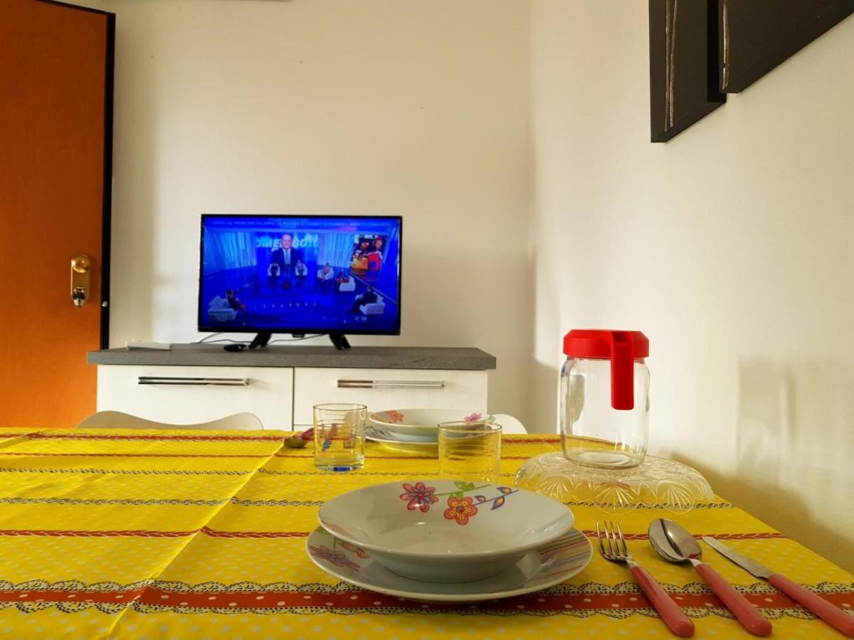 Apartamento Borgo San Giorgio Àrbatax Exterior foto
