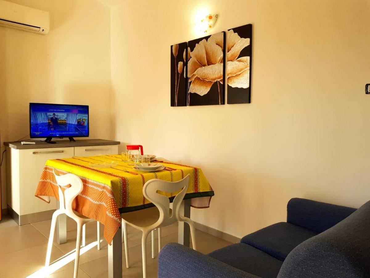 Apartamento Borgo San Giorgio Àrbatax Exterior foto