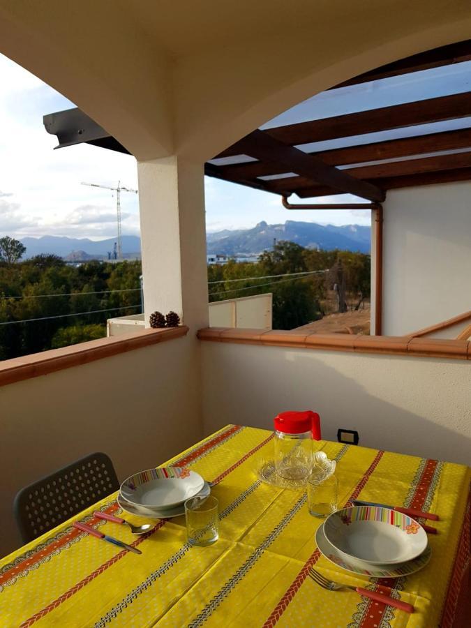 Apartamento Borgo San Giorgio Àrbatax Exterior foto